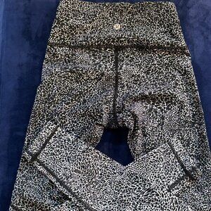 Lululemon Polar Shift Ice Grey Black In Movement tight